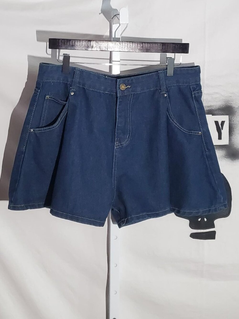Denim Single Pleat High rise shorts